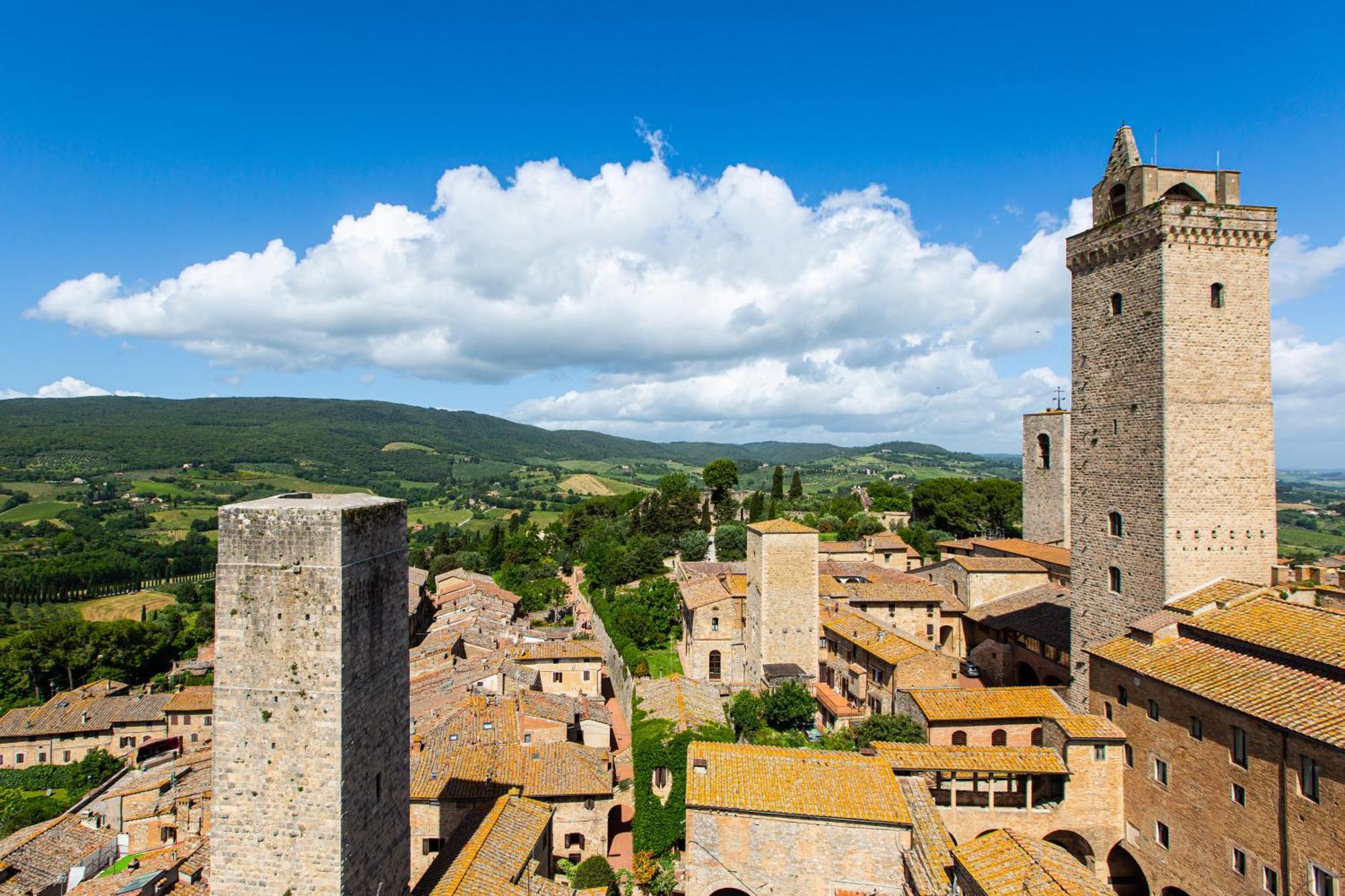 Appartement The Artists' Tower - Amazing View From The Tower à San Gimignano Extérieur photo