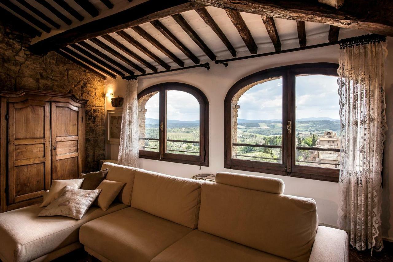 Appartement The Artists' Tower - Amazing View From The Tower à San Gimignano Extérieur photo